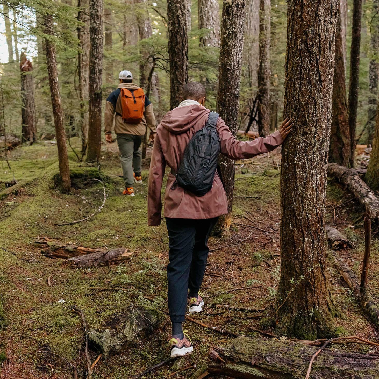Merrell Crest 8l Sling Black | Women/Men Bags